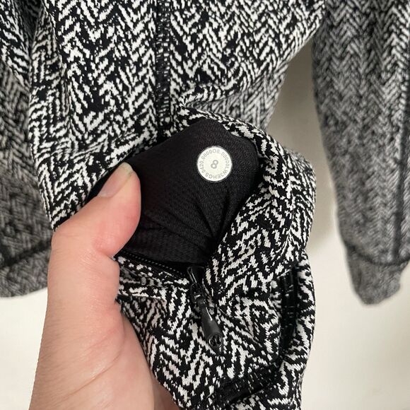 Lululemon Runderful Long Sleeve Cuffins Scattered Herringbone Women Size 8 Grey - Picture 5 of 10